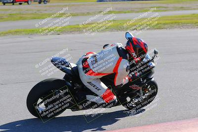 media/Jan-20-2023-Fastrack Riders (Fri) [[f2ad32aba3]]/Level 1/session 3 turn 9/
